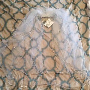 White 2 Tier Veil with Rhinestones